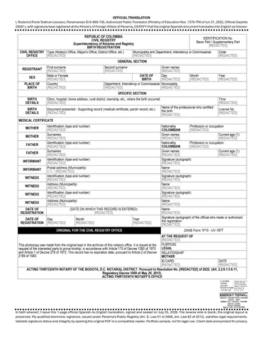 Traducción al inglés de registro civil de nacimiento colombiano, página 1.